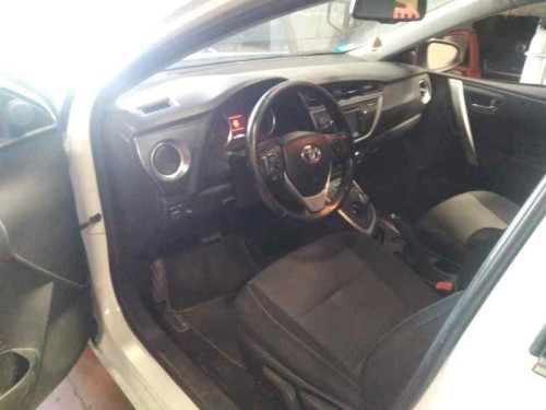 TOYOTA AURIS TOURING SPORTS (E18) — Donor Vehicle for Used Parts 