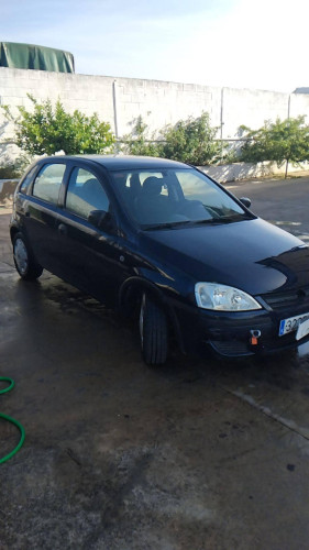 Opel Corsa C (2003->) — vehículo donante para recambios 