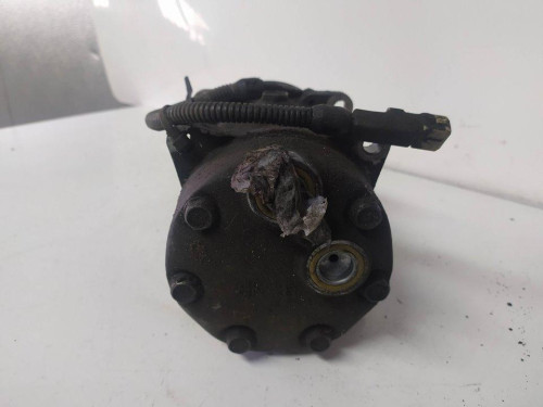 COMPRESOR AIRE ACONDICIONADO Peugeot 205 BERLINA 