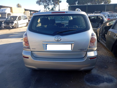  TOYOTA COROLLA VERSO (R1) 
