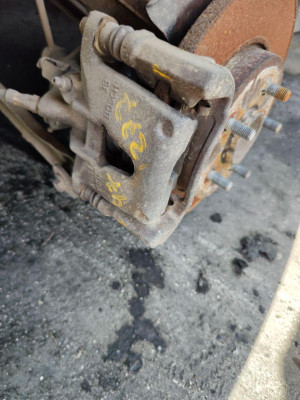 PINZA DE FRENO TRASERA DERECHA