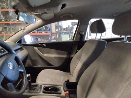  VOLKSWAGEN PASSAT BERLINA (3C2) 