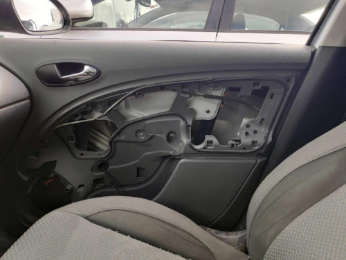  SEAT TOLEDO (5P2) 
