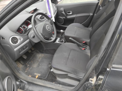 RENAULT CLIO III