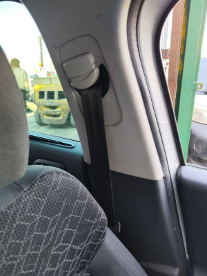 CINTURON SEGURIDAD DELANTERO IZQUIERDO