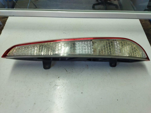 PILOTO TRASERO DERECHO Ford FOCUS BERLINA (CAP) 