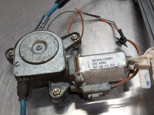  ELEVALUNAS TRASERO DERECHO PEUGEOT 406 BERLINA (S1/S2) 