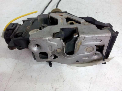  CERRADURA PUERTA TRASERA DERECHA Mercedes-Benz CLASE A (BM 168) 