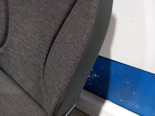  ASIENTO DELANTERO DERECHO 