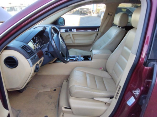  VOLKSWAGEN TOUAREG (7LA) 