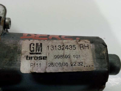 ELEVALUNAS DELANTERO DERECHO, OPEL, ZAFIRA B