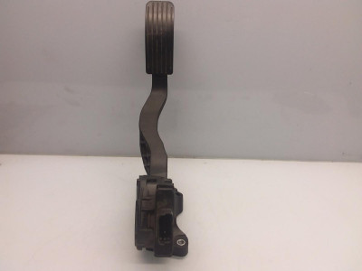PEDAL ACELERADOR