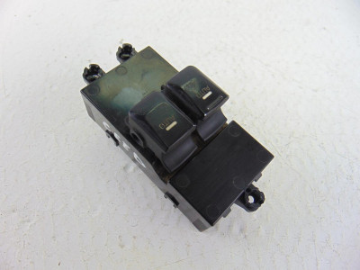 MANDO ELEVALUNAS DELANTERO IZQUIERDO, KIA, CEED (JD)