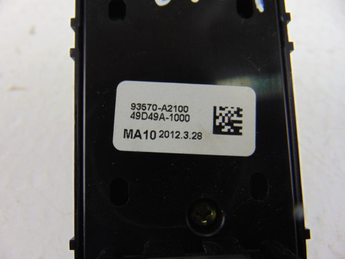  MANDO ELEVALUNAS DELANTERO IZQUIERDO KIA CEED (JD) 