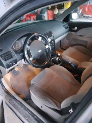 FORD MONDEO BERLINA (GE)