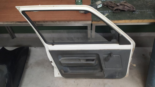 PUERTA DELANTERA IZQUIERDA RENAULT RAPID /EXPRESS (F40) 
