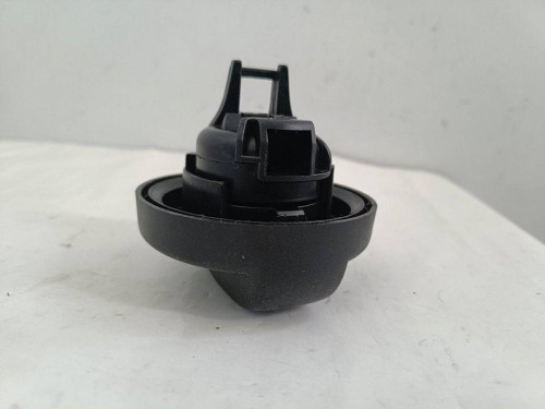  TAPON COMBUSTIBLE Peugeot 307 (S1)(04.2001) 