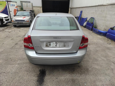 VOLVO S40 BERLINA
