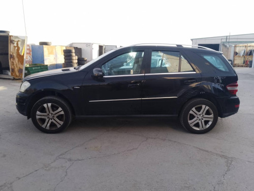 MERCEDES-BENZ CLASE GL (BM 164) — Donor Vehicle for Used Parts 