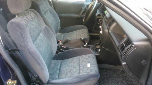  OPEL VECTRA B BERLINA 