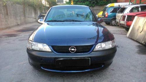  OPEL VECTRA B BERLINA 