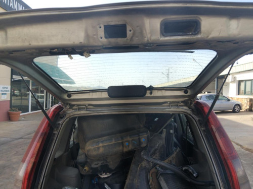 AMORTIGUADORES MALETERO / PORTON Nissan X-Trail (T30)(06.2001->) NISSAN X-Trail (T30)(06.2001->) 