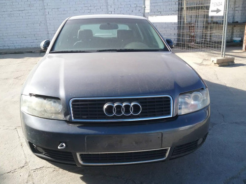  AUDI A4 BERLINA (8E) 