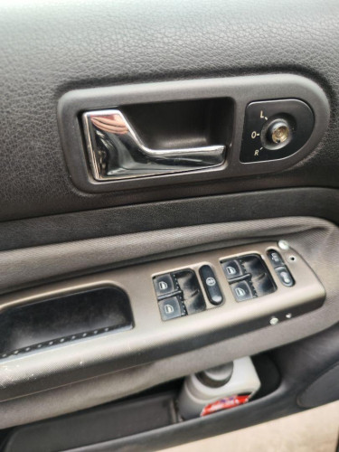 MANETA INTERIOR DELANTERA IZQUIERDA VOLKSWAGEN BORA BERLINA (1J2)(1998) 