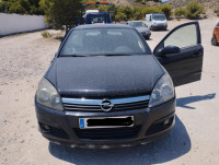 OPEL ASTRA H BERLINA