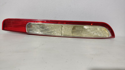 PILOTO TRASERO DERECHO, Ford, FOCUS BERLINA (CAP)