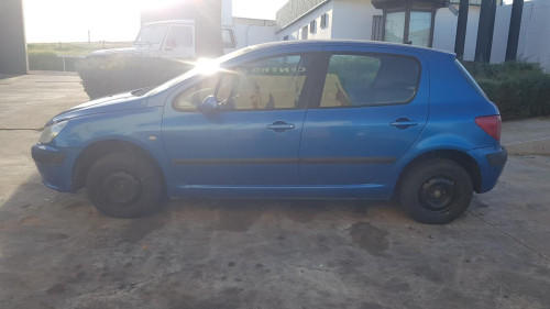 Peugeot 307 (S1)(04.2001->06.2005) — vehículo donante para recambios 