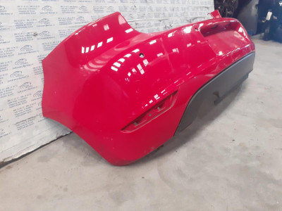 PARAGOLPES TRASERO
