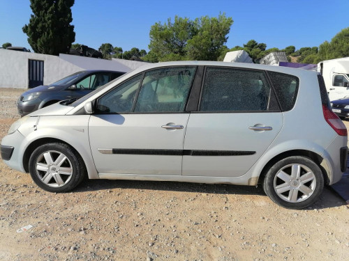 RENAULT SCENIC II (JM) — автомобиль-донор на запчасти 