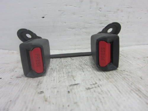  ENGANCHE CINTURON DELANTERO DERECHO MITSUBISHI 3000 GT (Z10) 