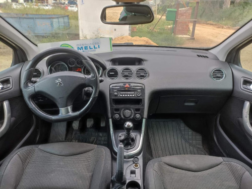 PEUGEOT 308 SW — автомобиль-донор на запчасти 