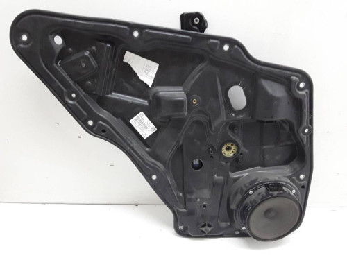 ELEVALUNAS TRASERO IZQUIERDO Volkswagen TIGUAN (5N1) 