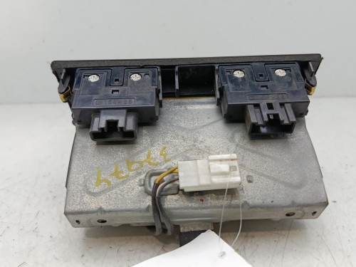CENICERO Lexus LS 400 (UCF20) 