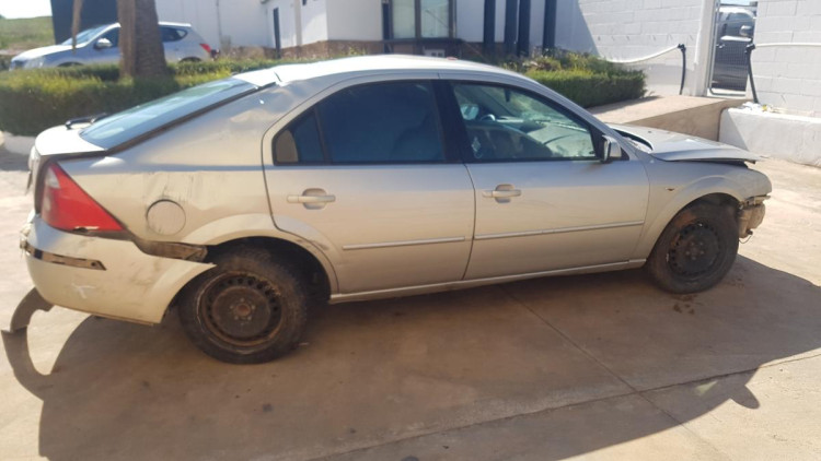 Ford Mondeo Berlina (GE)(2000->) SIN IDENTIFICAR