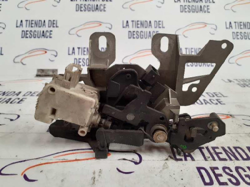 CERRADURA MALETERO / PORTON 