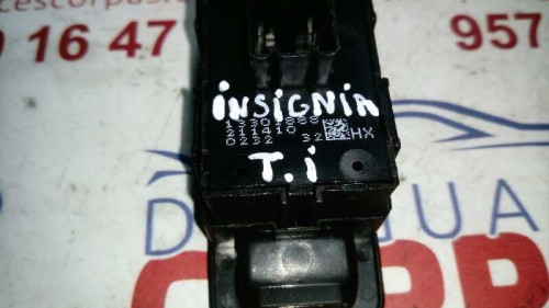  MANDO ELEVALUNAS TRASERO IZQUIERDO Opel INSIGNIA BERLINA 