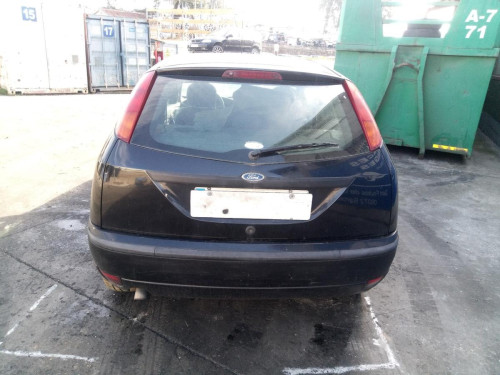  FORD FOCUS BERLINA (CAK) 