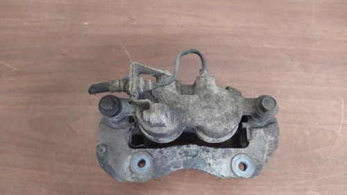 PINZA DE FRENO DELANTERA IZQUIERDA MITSUBISHI MONTERO (V20/V40) 