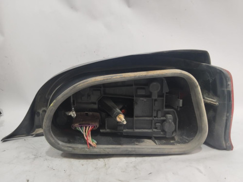PILOTO TRASERO IZQUIERDO Citroen SAXO 