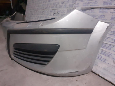 PARAGOLPES DELANTERO