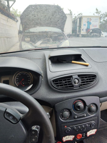 SALPICADERO Renault CLIO III 