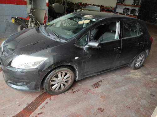 TOYOTA AURIS (E15) — автомобиль-донор на запчасти 