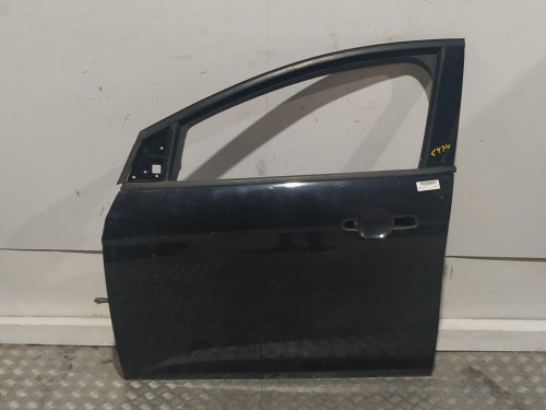  PUERTA DELANTERA IZQUIERDA FORD FOCUS BERLINA (CEW) 