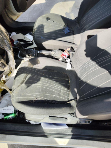 ASIENTO DELANTERO IZQUIERDO Opel CORSA D 