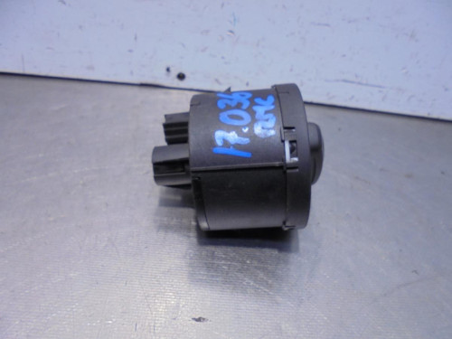  MANDO LUCES SKODA KAMIQ (NW4) 