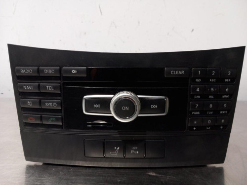  SISTEMA AUDIO / RADIO CD MERCEDES-BENZ CLASE E (BM 212) LIM. 